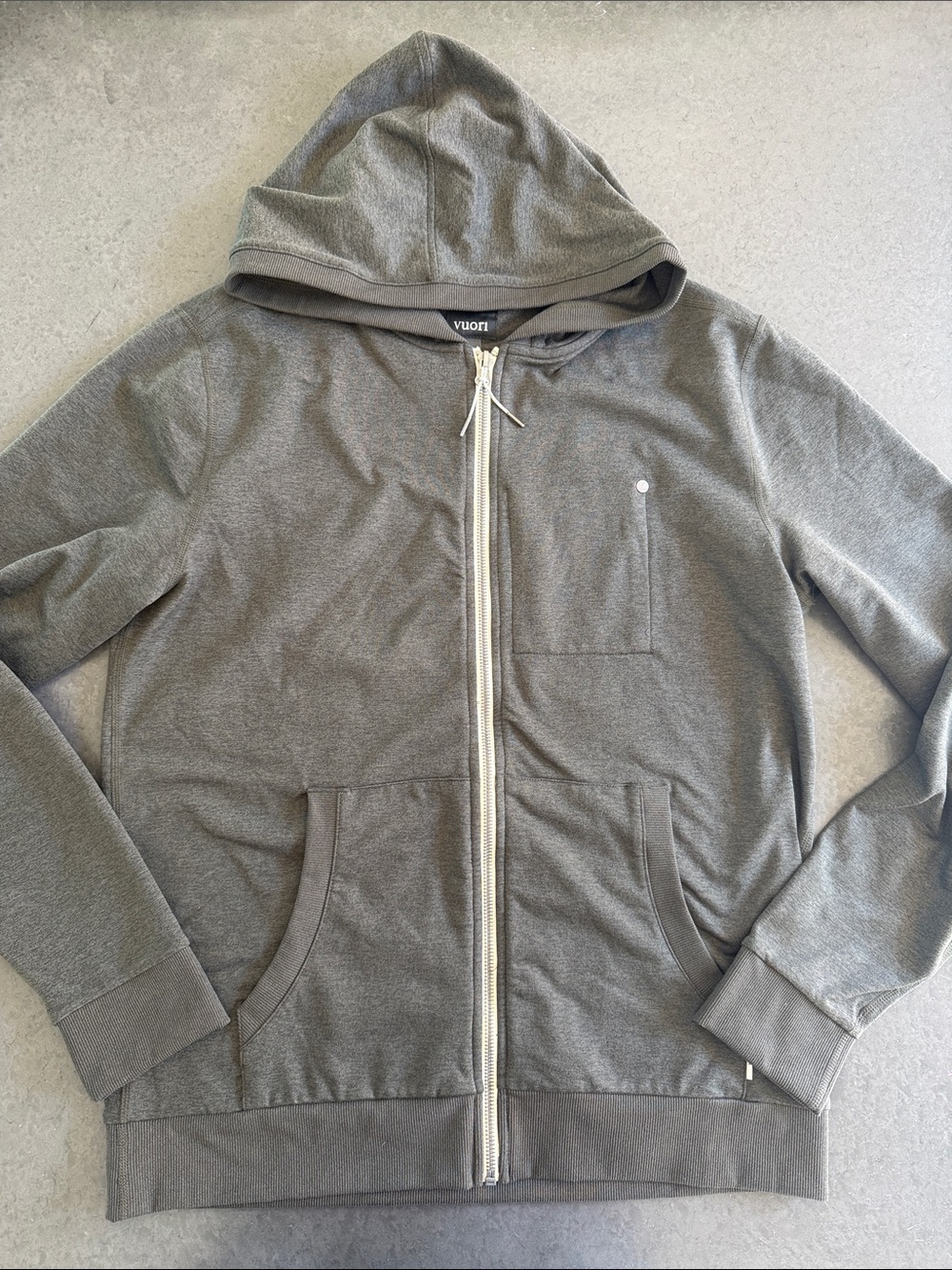 Men’s VUORI Coronado Hoodie Aspen Heather Size Small